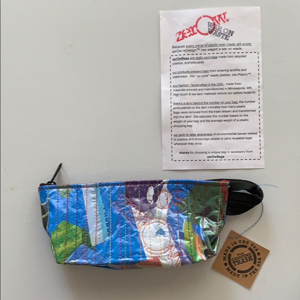 Makeup Case Made out of Recycled Plastics